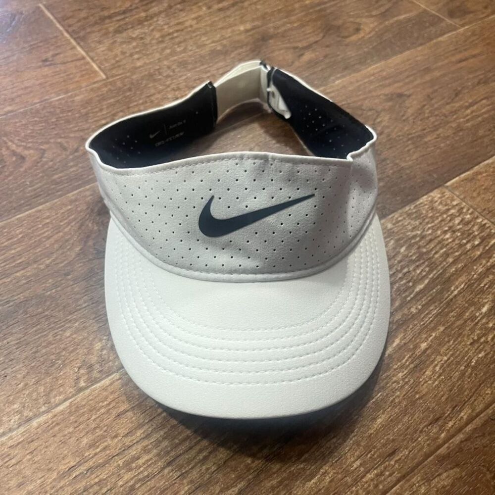 Nike Dri-Fit ADV Ace Golf Visor White Black Adjustable Tennis